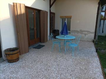 Location de vacances pour 4 personnes, avec vue et jardin, animaux acceptés à Châtillon-sur-Broué