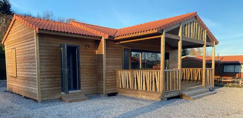 Maison de campagne pour 7 personnes, avec terrasse et jacuzzi, animaux acceptés à Corcieux
