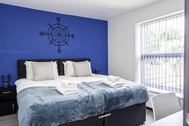 Holiday home for 10 people, with garden and terrace in Southampton