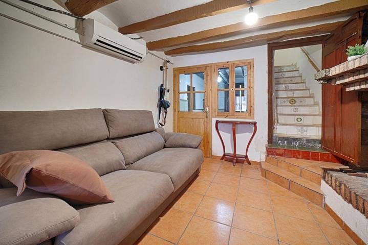 Casa rural para 6 personas, con vistas y terraza en Conca de Barberà - 2