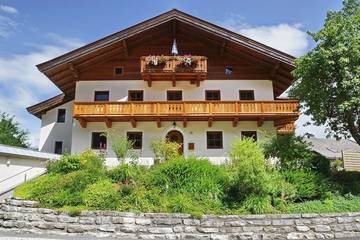 Ferienwohnung für 5 Personen, mit Garten und Pool in Leogang