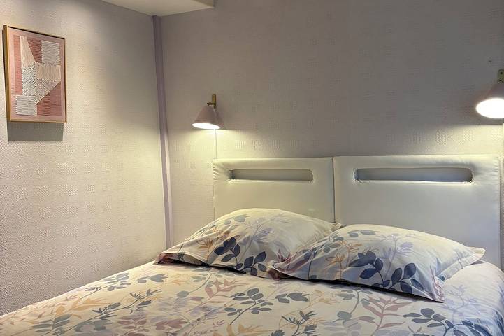 Chalet pour 4 personnes, avec terrasse ainsi que jacuzzi et jardin dans Yonne - 2