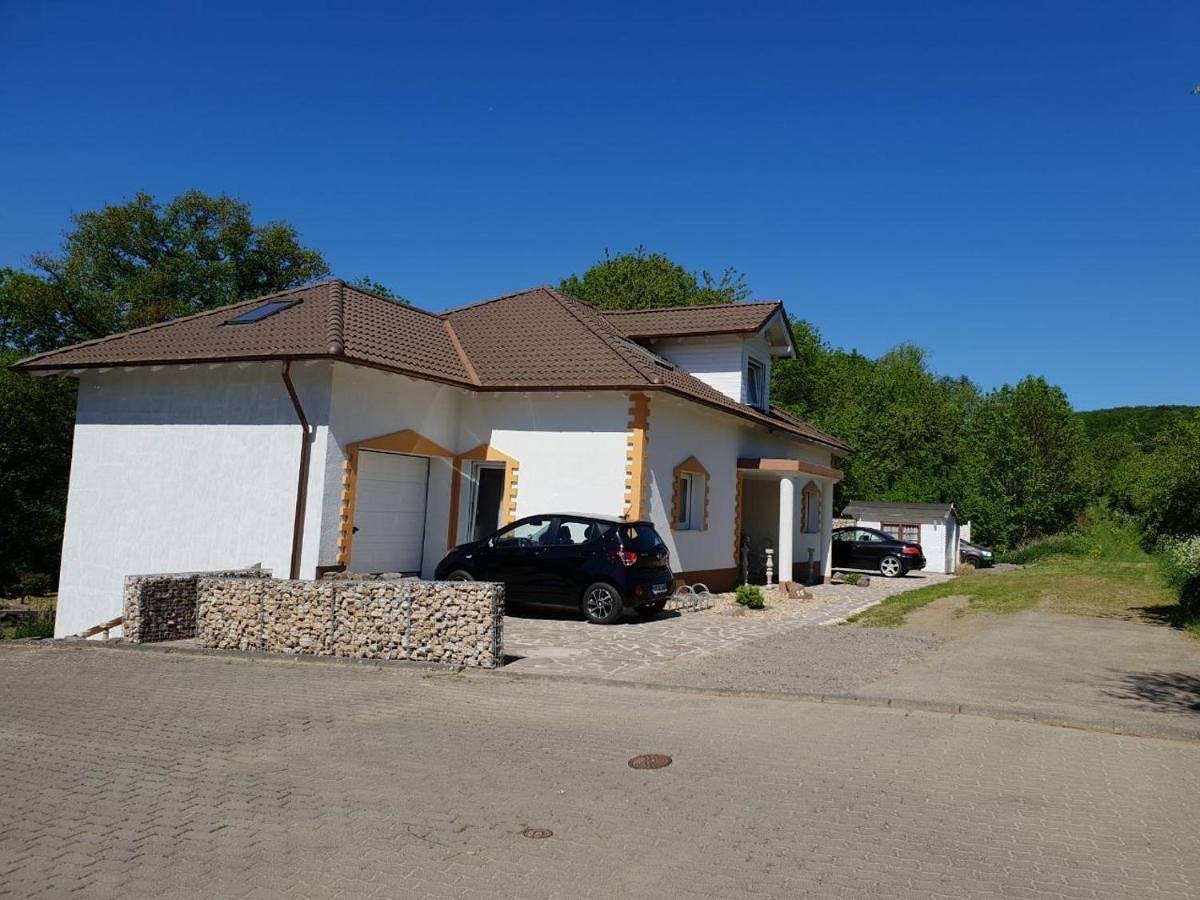 Ganze Wohnung, Haus am Wanderweg in Niederdürenbach, Osteifel