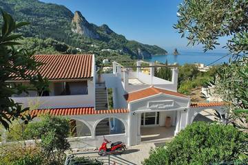 Apartment for 2 People in Agios Gordios, Corfu, Photo 2