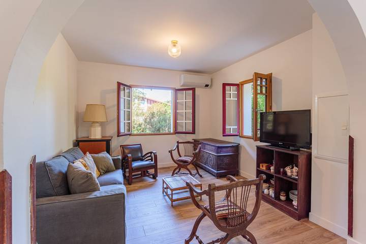 Gîte pour 7 personnes, avec terrasse et jardin dans Plage Centrale Hossegor