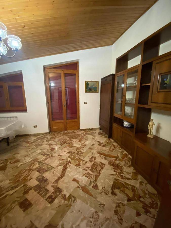Gîte pour 3 personnes, avec vue et jardin, animaux acceptés à Lercara Friddi - 4