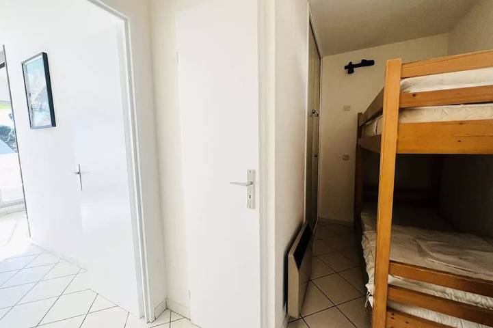 Gîte pour 6 personnes, avec piscine et balcon dans Port Gregau - 4