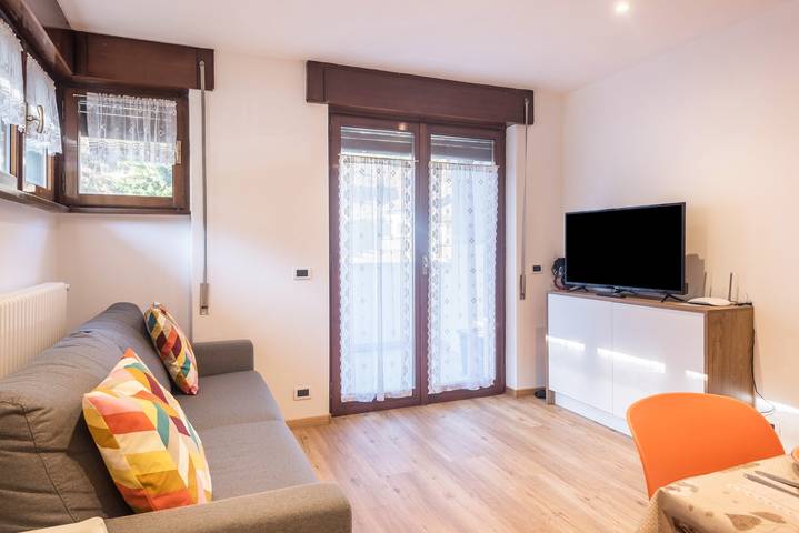 Gîte pour 6 personnes, avec balcon à Canazei - 3