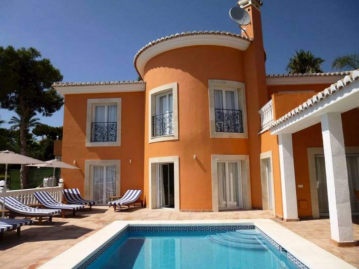 Villa for 8 people, with pool and garden in La Cala de Mijas