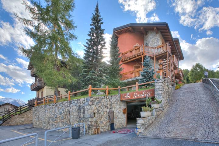 Casale per 2 persone, adatto a famiglie con bambini in Valtellina