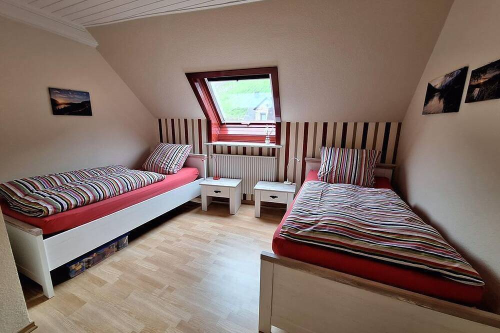 Ganze Wohnung, Mathildas Ferienwohnung - Ferienwohnung mit 2 Schlafzimmern in Burg Eltz, Hatzenport