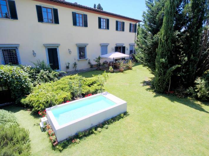 Agriturismo per 2 persone, con Idromassaggio e Giardino nonché Panorama a Bagno a Ripoli