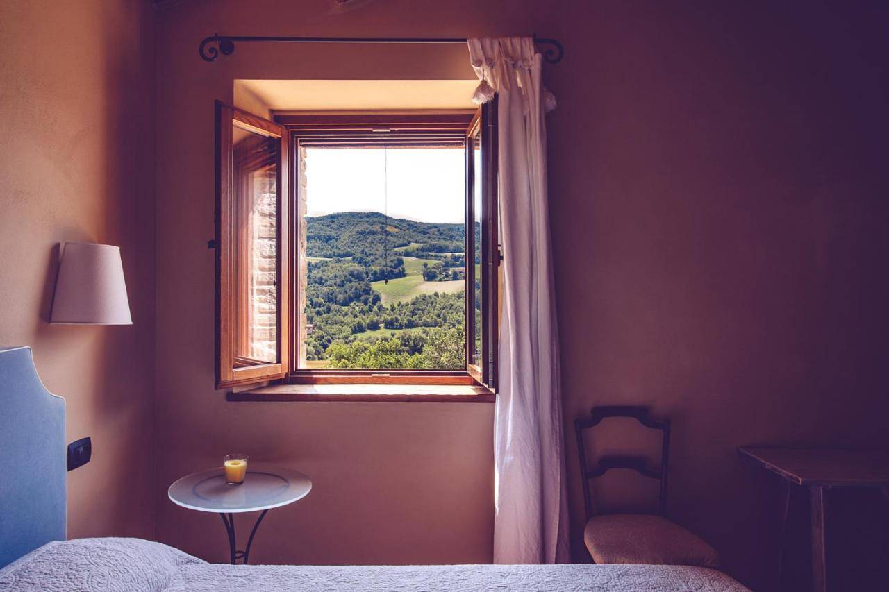 Double Room in Fossombrone, Valle del Metauro