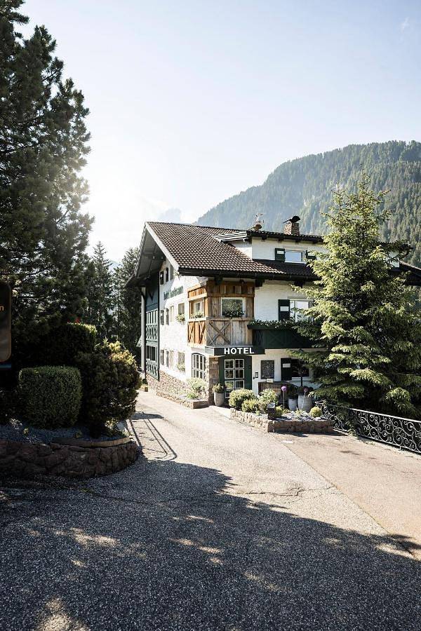 Alpstay - Chalet Hotel Hartmann - Adults Only in St. Ulrich in Gröden, Dolomiti Superski