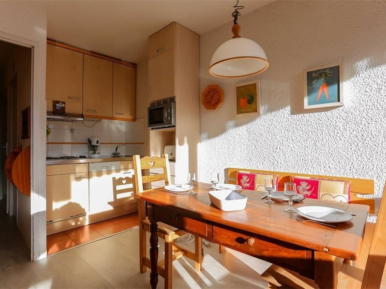 Ganzes Studio, Val Thorens - 4 Pers. renoviert, Ski-In/Ski-Out, nahe Geschäften in Val Thorens, Les Trois Vallées