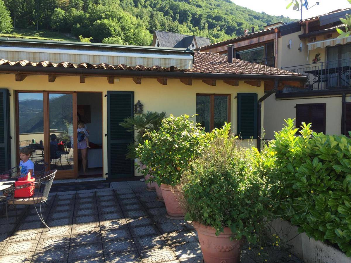 Ganze Wohnung, Penthouse Lago di Como / Lago di Lugano in Carlazzo, Gemeinde Carlazzo