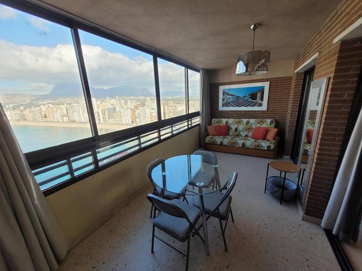 Casa rural para 4 personas, con piscina además de terraza y vistas, Se admiten mascotas en Benidorm - 2