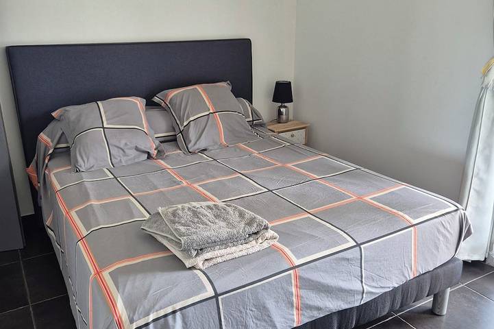 Location de vacances pour 4 personnes, avec jardin et terrasse à Penta-di-Casinca - 2