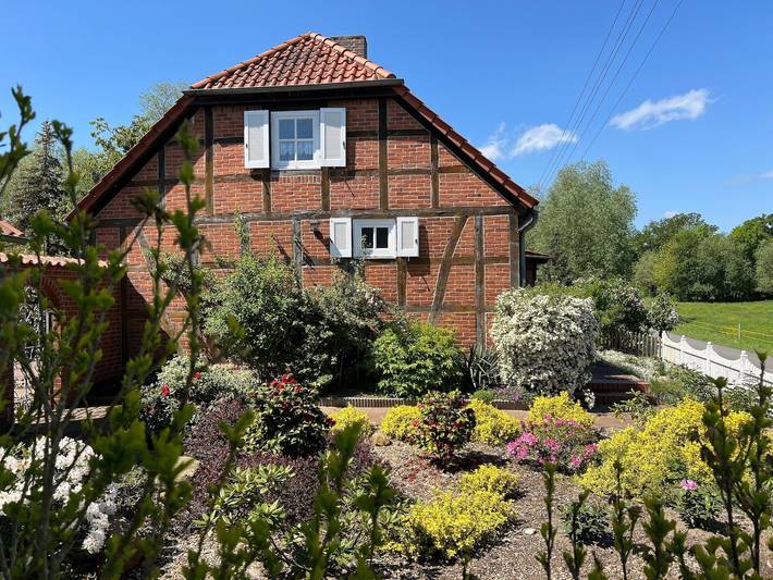 Ferienhaus für 4 Personen, mit Terrasse und Garten