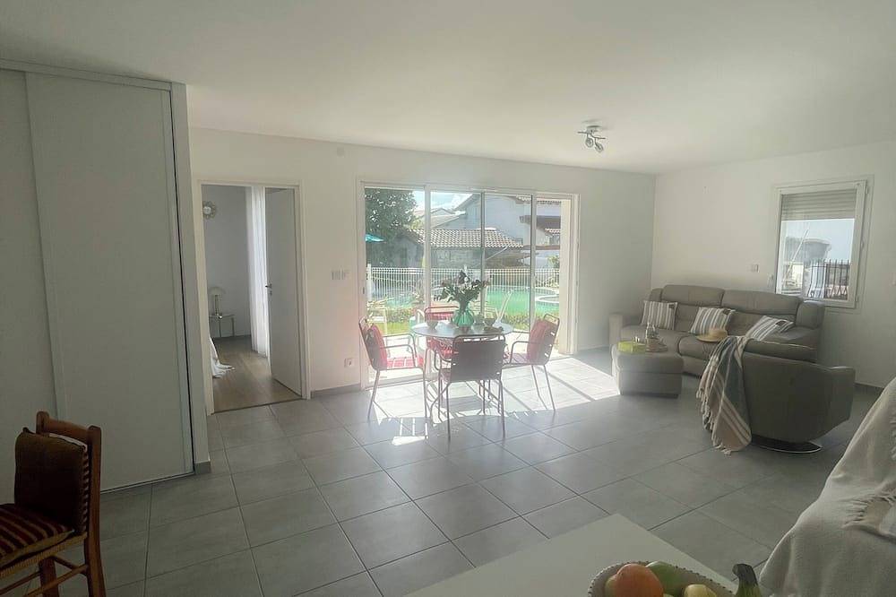 New Bed Breakfast Piscine on Beach Mountain family in Anglet, Région de Bayonne