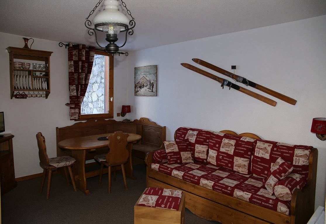 Appartement entier, T2 charme montagnard, terrasse, vue Mont Blanc - Savoie in Valmorel, Les Avanchers-Valmorel