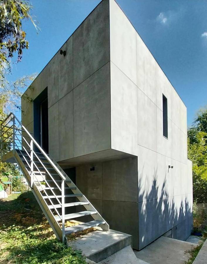 Maison d’hôte pour 2 personnes, avec terrasse ainsi que vue et jardin