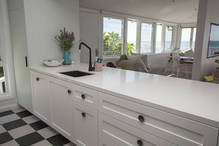 Holiday home for 6 people, with balcony in Austinmer