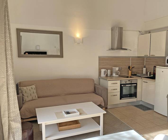 Gîte pour 6 personnes, avec jardin à Mouriès - 3