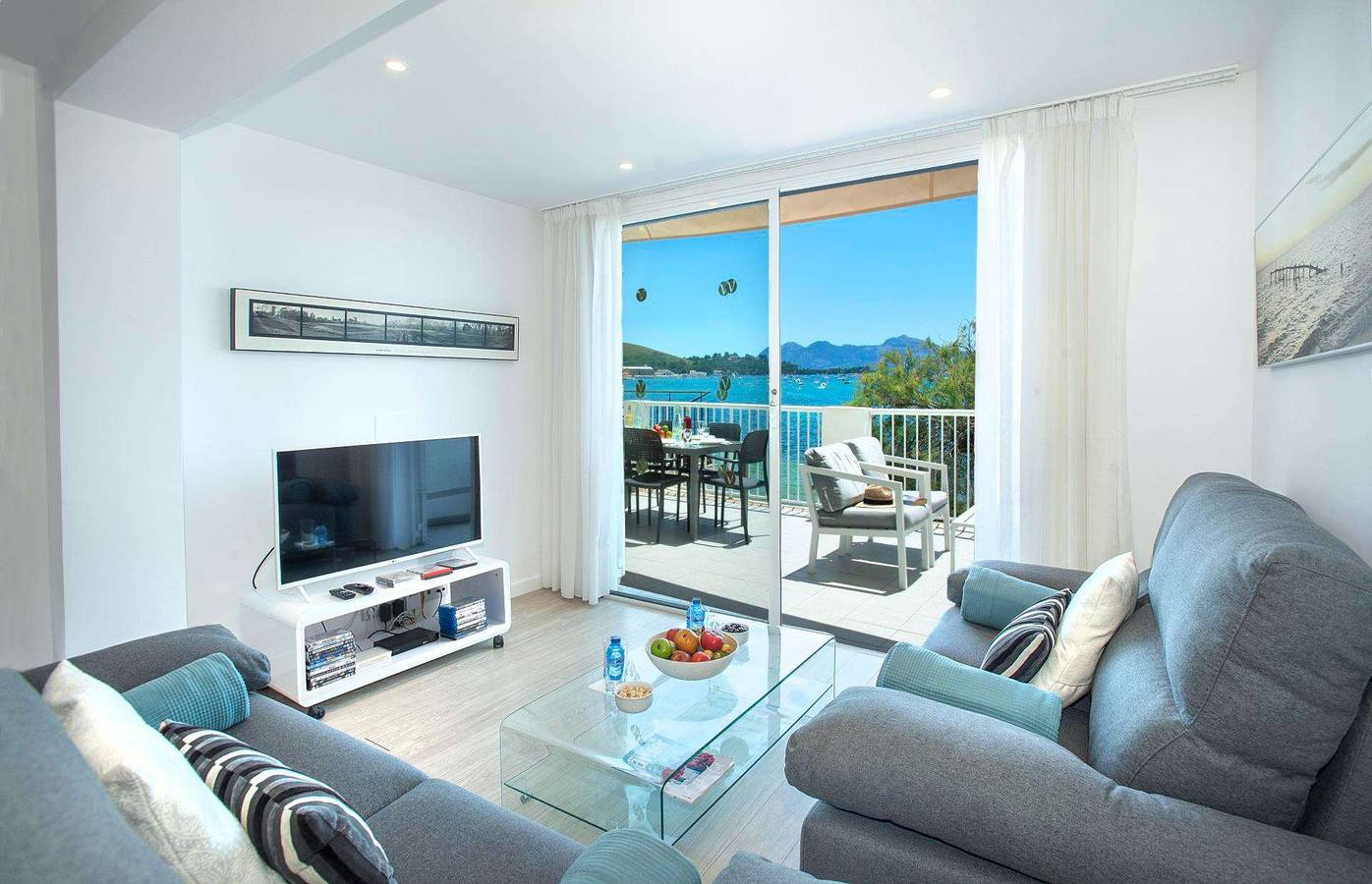 Pine Walk Apartment in Port de Pollença, Pollença