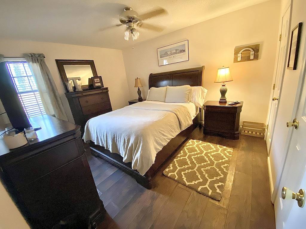 Ganze Wohnung, Oxford Town-Close to Campus and Walking Trails-New Furniture! in Oxford (MS), Lafayette County