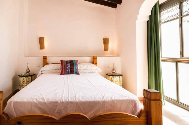 Preciosa Casa Andaluza con piscina barbacoa in Pinos del Valle, El Pinar