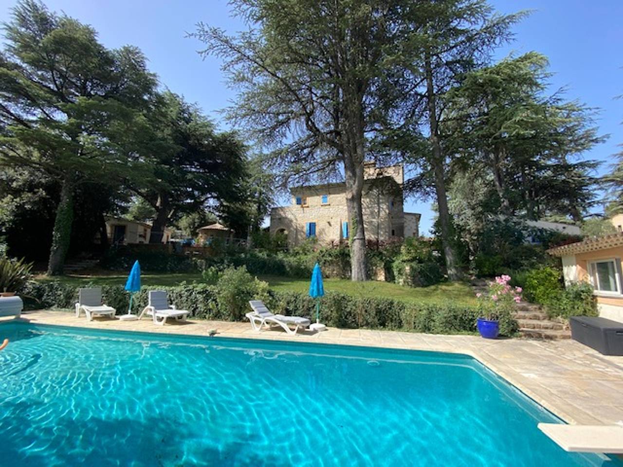 Authentieke villa in Saint-Maximin-la-Sainte-Baume met privézwembad in Saint-Maximin-la-Sainte-Baume, Brignoles region