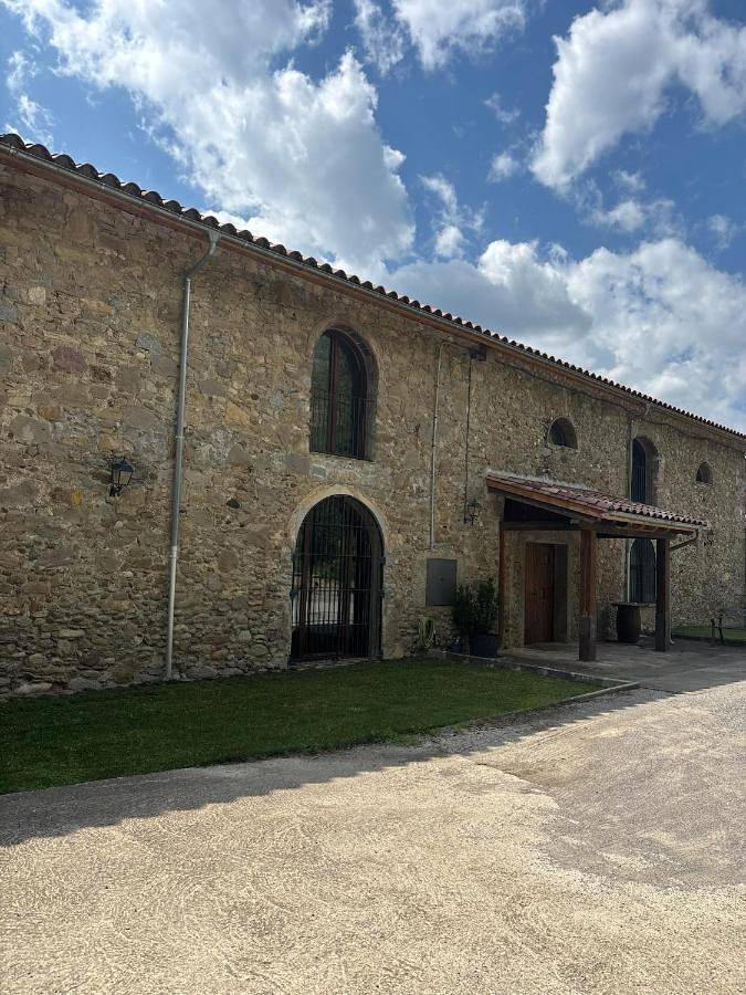 Casa rural para 2 personas, con vistas y jardín además de piscina y sauna en Ripollès - 2