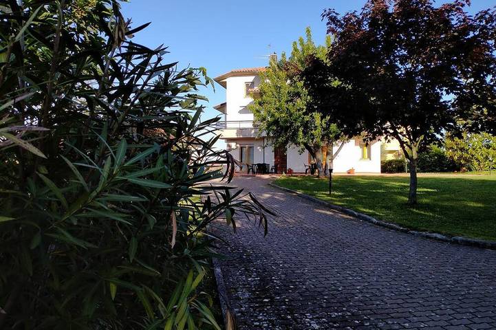 Villa für 6 Personen, mit Garten und Terrasse, mit Haustier - 1