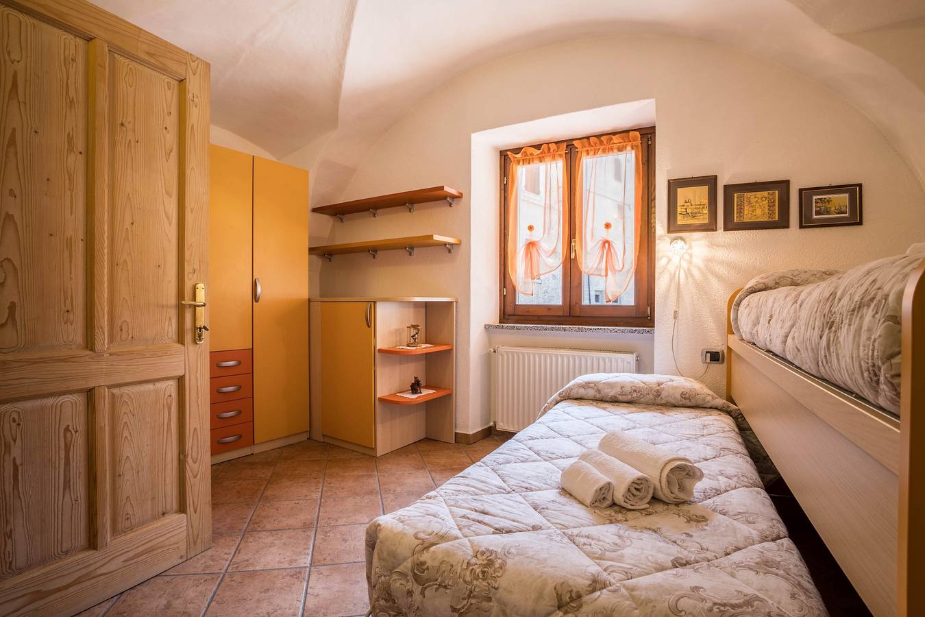Appartement "Jasmine" dichtbij het meer met uitzicht op de bergen, foto 15