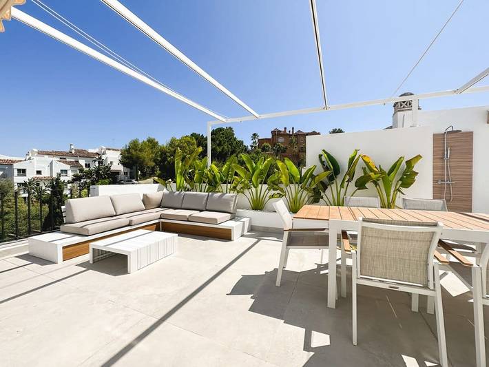 Holiday apartment for 6 people, with garden and pool - 1