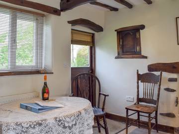 Holiday Home for 4 People in Windermere, Cumbria, Photo 4