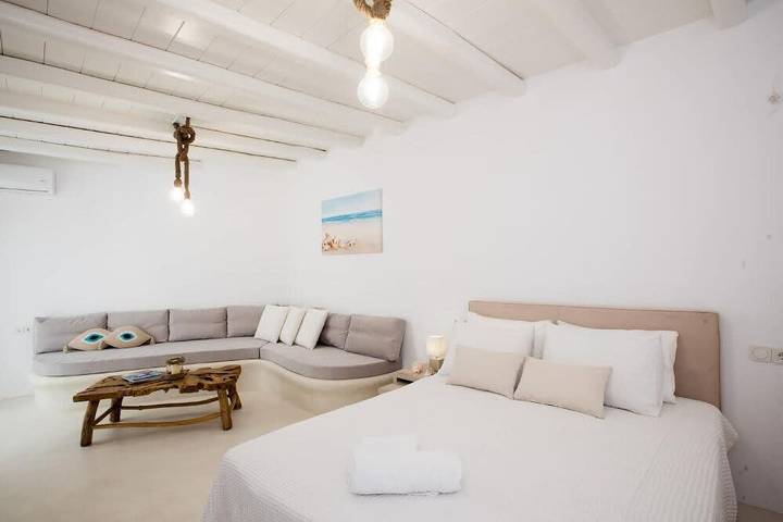 Ganze Wohnung, Ferienwohnung für 2 Personen mit Garten in Agios Stefanos, Mykonos