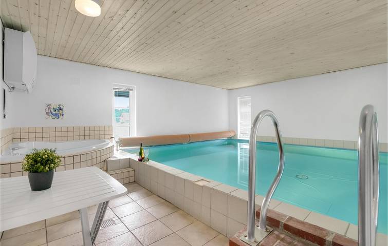 Ferienhaus für 8 Personen, mit Sauna und Terrasse sowie Whirlpool und Pool auf Rømø - 4
