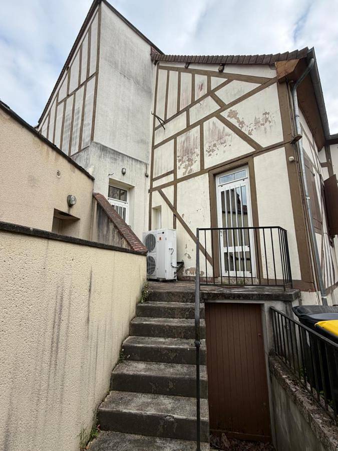 Gîte pour 2 personnes, avec jardin dans Châtillon-Coligny - 2