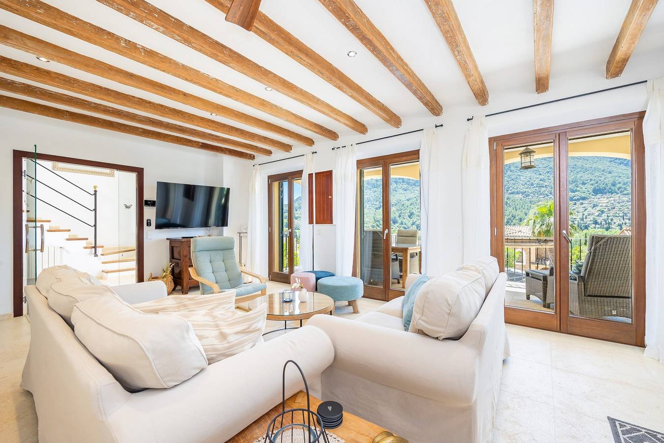Villa 'Sa Papaiona' avec vue sur les montagnes, piscine privée et Wi-Fi in Valldemossa, Majorque de l'Ouest