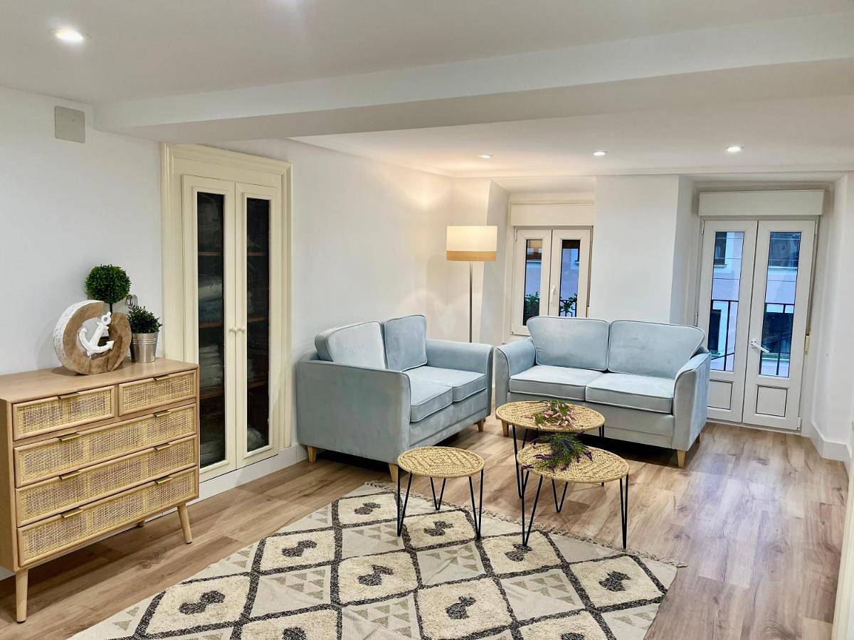Appartement entier, Mendi Etxea Suite-Mar y Montaña in Montecalvo hondartza (Ibarrangelu), Elantxobe