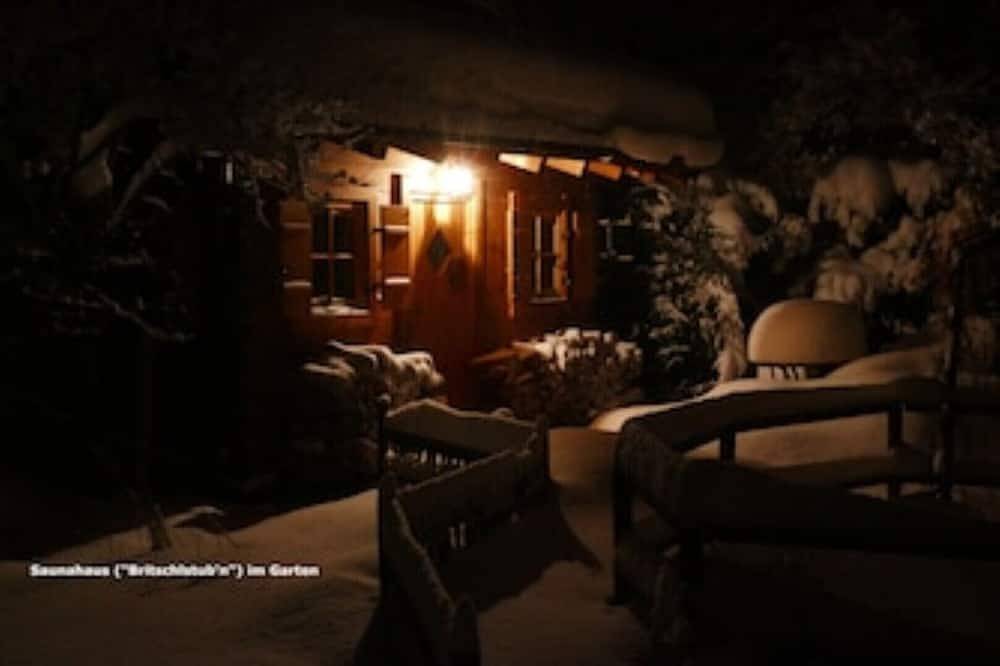 Entire apartment, Guesthouse Ankelspitz - apartment in the basement in Schliersee, Alpine Region of Tegernsee and Schliersee
