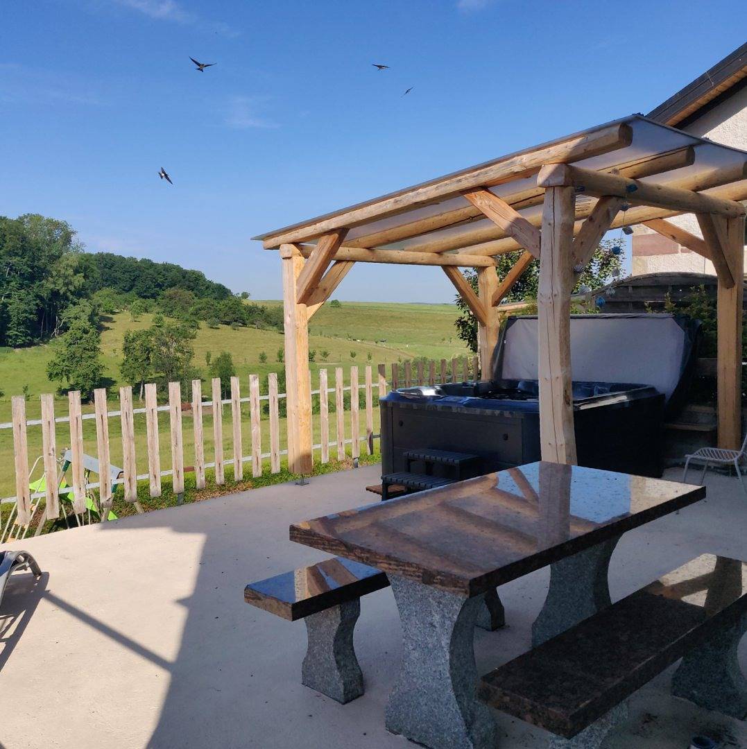 Logis 4* in Uzemain, Région d'Épinal