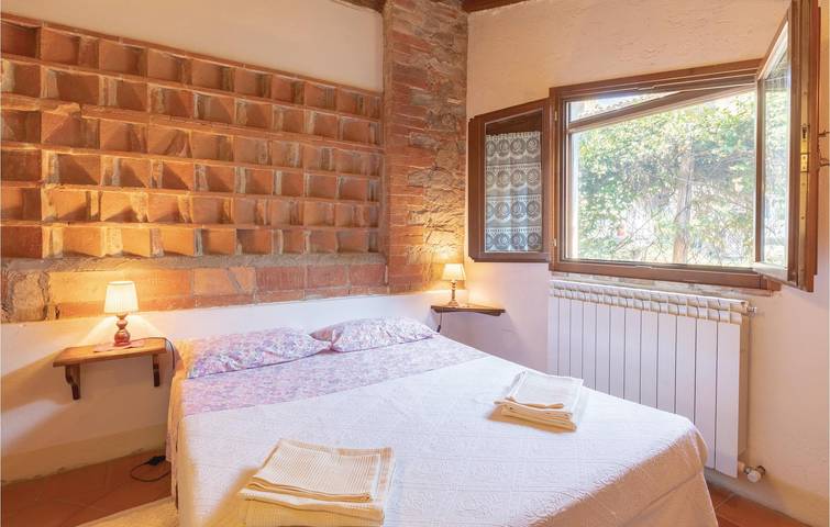 Appartamento di 110 m² con parcheggio, piscina e giardino in San Venanzo, Perugia e dintorni