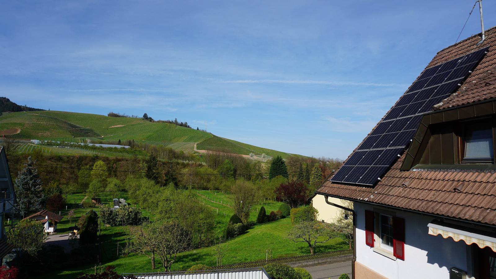 Ganze Wohnung, Ferienwohnung 'Ferienwohnung Anna Durbach' mit Balkon, Wlan und Klimaanlage in Durbach, Mittlerer Schwarzwald
