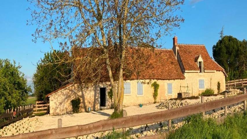 Gîte pour 2 personnes, avec terrasse et jardin, animaux acceptés à Palluau-sur-Indre