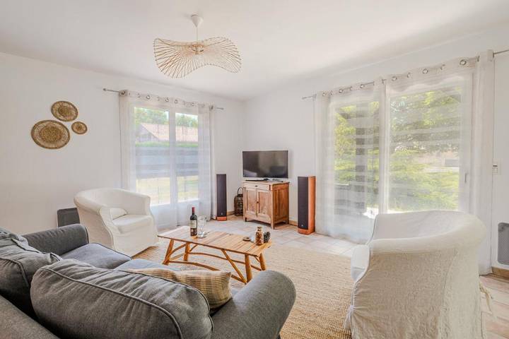 Location de vacances pour 5 personnes, avec terrasse et jardin à Luglon - 3