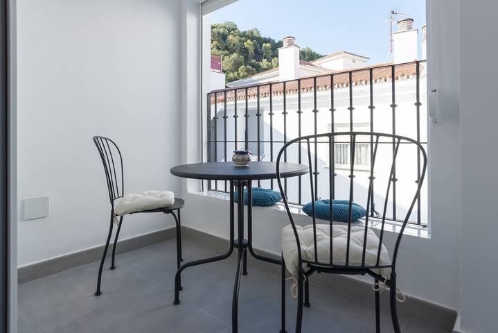 Apartamento entero, Apartamento 'The Kiss Málaga Centro' con Balcón, Wi-Fi y Aire Acondicionado in Málaga Centro, Málaga