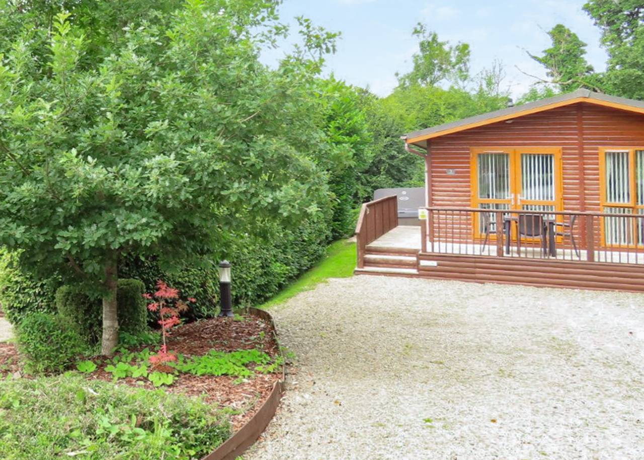 Chalet for 4 People in South-Wales, Pembrokeshire